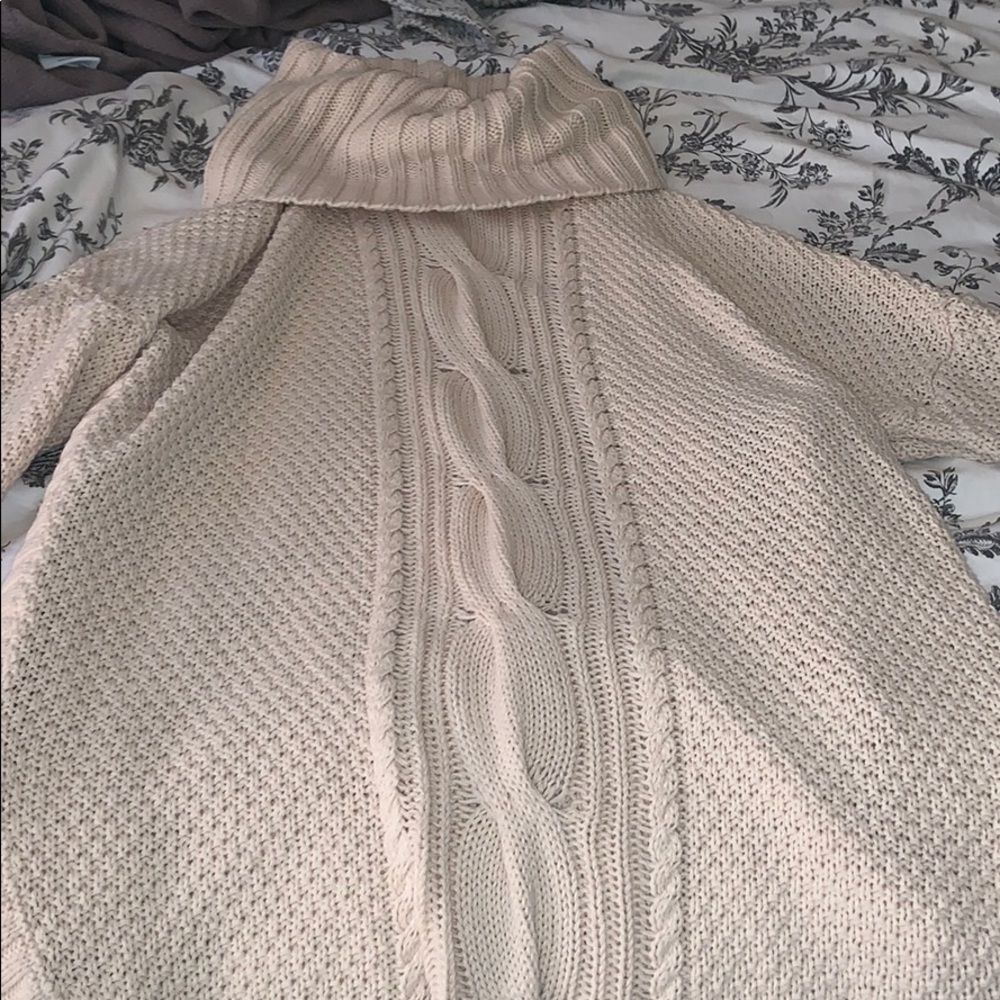 turtleneck
